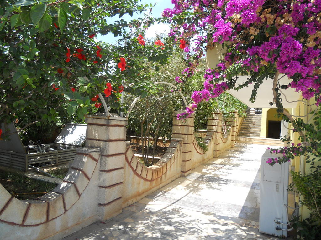 Baris Hotel Erdemli Εξωτερικό φωτογραφία
